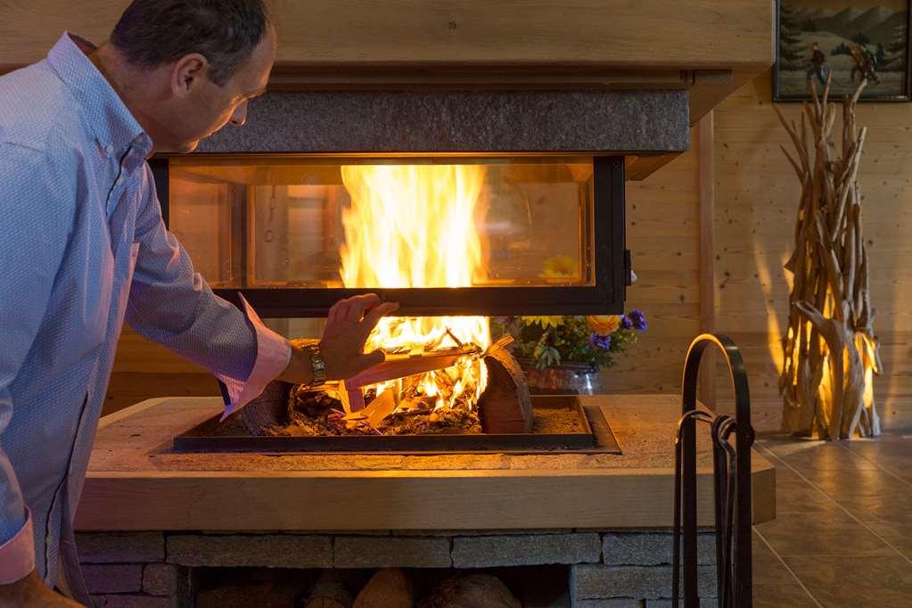 Отель Chalet Htel Le Beausoleil The Originals Relais Fontcouverte-la-Toussuire Удобства фото